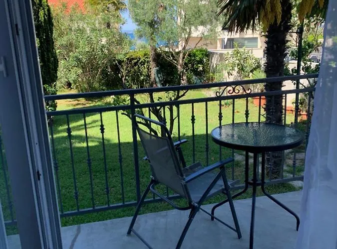 Гостевой дом The48 *